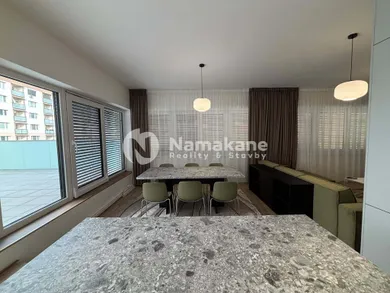 Na prenájom 3-izbový byt, 105 m², Šurany, MDŽ