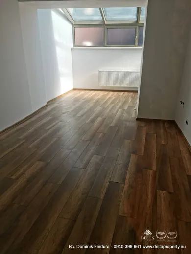Na prenájom komerčné, 25 m², Poprad, Námestie Svätého Egídia