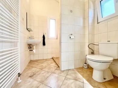 Na predaj dom v Bratislava-Ružinov · €434 000 · Pôvodný stav