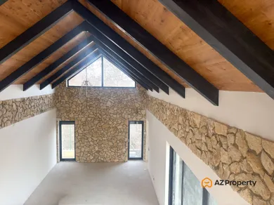Na predaj 4-izbový dom, 200 m², Šajdíkove Humence