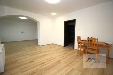 Na predaj 6-izbový dom, 180 m², Rybany