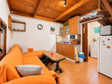 Na predaj rekreačný dom, 52 m², Vinné, .