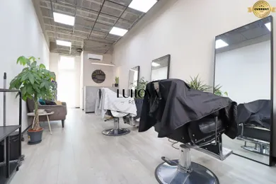 Na prenájom komerčné, 31 m², Púchov, Moravská