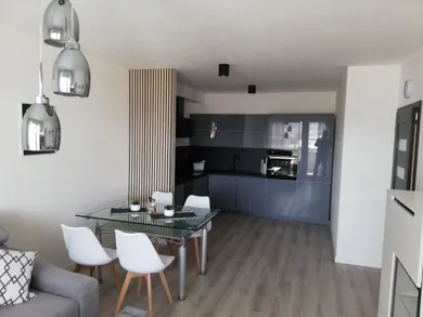 Na prenájom 2-izbový byt, 52 m², Trenčín, Na pažiti