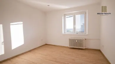 Na predaj 3-izbový byt, 68 m², Rimavská Sobota, Rožňavská