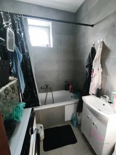 Na predaj 3-izbový byt, 72 m², Veľká Ves nad Ipľom