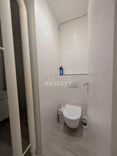 Na prenájom 1-izbový byt, 34 m², Žiar nad Hronom