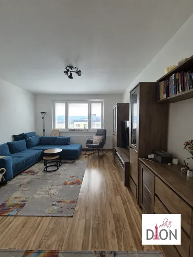Mieszkania na sprzedaż, 3-pokojowe, Banská Bystrica · €185 000