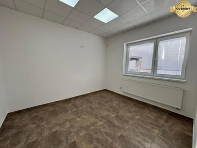 Na prenájom komerčné, 81 m², Poprad, Hviezdoslavova