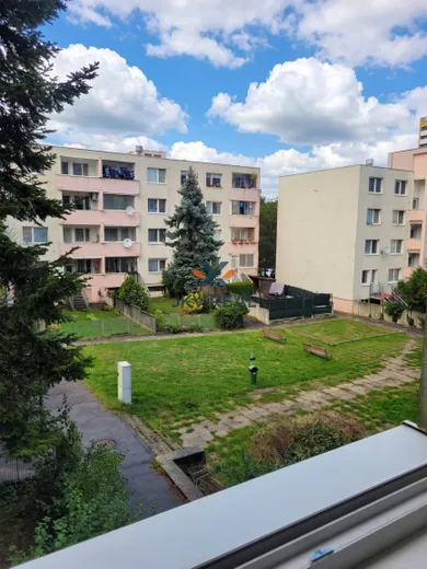 Na predaj 4-izbový byt, 81 m², Bratislava-Dúbravka, Drobného