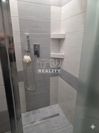 Na predaj 2-izbový byt, 56 m², Košice-Sever
