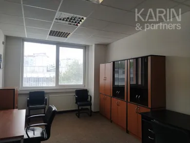 Коммерческие помещения в аренду, Bratislava-Dúbravka · €173