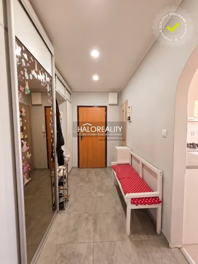 Na predaj 3-izbový byt, 78 m², Sereď