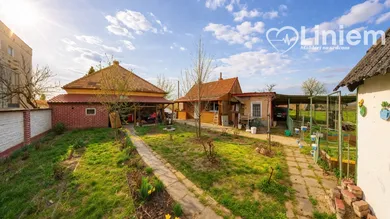 Domy na sprzedaż, 3-pokojowe, Dvory nad Žitavou · €89 900