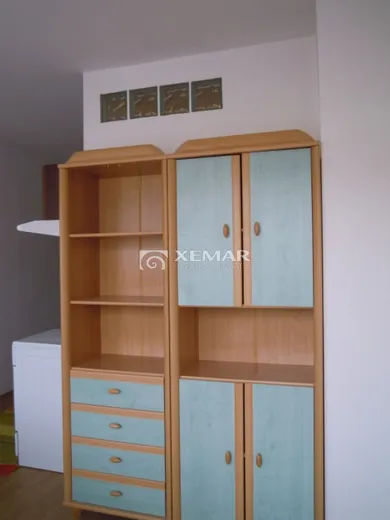 Na prenájom 1-izbový byt, 36 m², Banská Bystrica