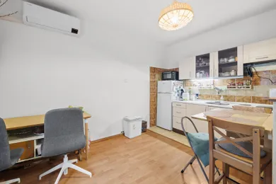 Na predaj 2-izbový byt, 47 m², Bratislava-Staré Mesto, Záhrebská