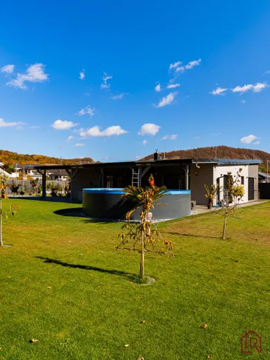 Na predaj 4-izbový dom, 158 m², Fintice, Kanašská