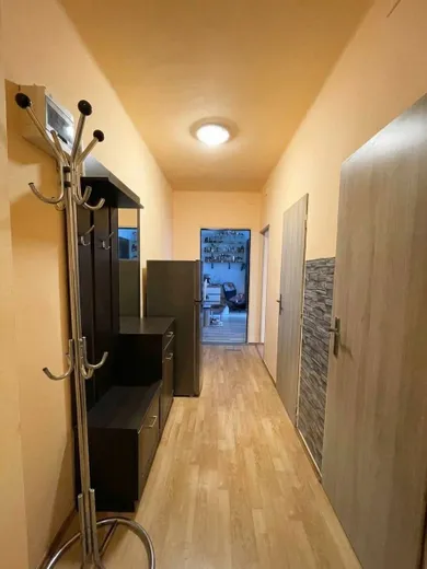 Na predaj 3-izbový byt, 65 m², Brezno, Nálepkova