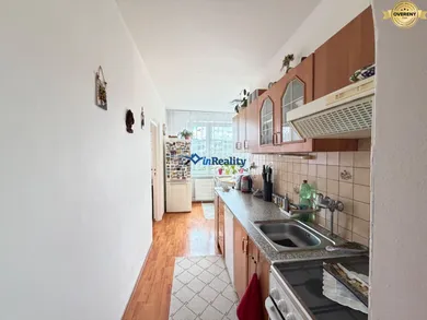 Na predaj 4-izbový byt, 79 m², Podbrezová, Štiavnička