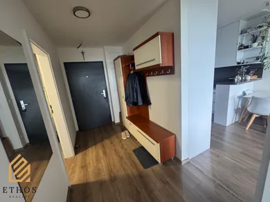 Na predaj 2-izbový byt, 48 m², Považská Bystrica, Rozkvet