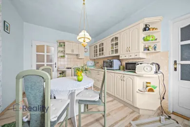Na predaj 4-izbový dom, 304 m², Kútniky, Hlavná