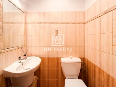 Na predaj objekt, 20 m², Košeca