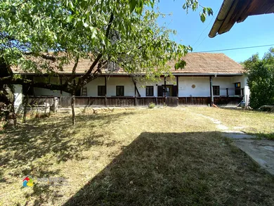 Na predaj 2-izbový dom, 123 m², Tekovská Breznica