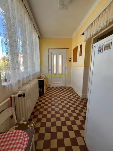 Na predaj dom v Bratislava-Záhorská Bystrica · €390 000 · Pôvodný stav