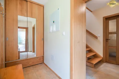 Na predaj 5-izbový dom, 187 m², Horná Lehota