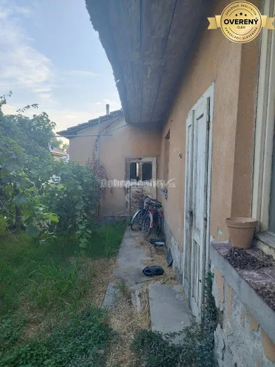 Na predaj 4-izbový dom, 150 m², Vlčany