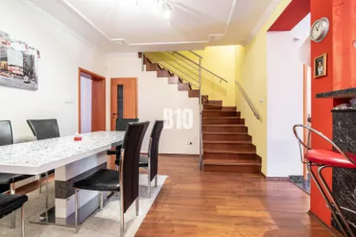 Na predaj dom, 204 m², Bratislava-Staré Mesto, Senická