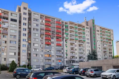 Na predaj 2-izbový byt, 47 m², Bratislava-Karlova Ves, Ľudovíta Fullu