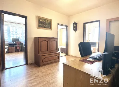 Na predaj 3-izbový byt, 69 m², Bratislava-Petržalka, Ševčenkova