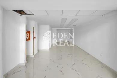 Na prenájom komerčné, 45 m², Bratislava-Staré Mesto, Štúrova