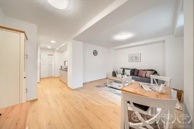 Na prenájom 2-izbový byt, 50 m², Orechová Potôň