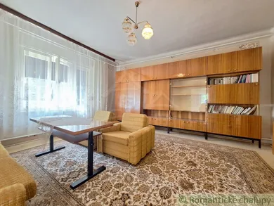 Na predaj dom, 240 m², Moča