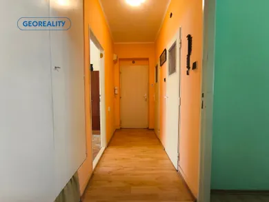 Na predaj 3-izbový byt, 64 m², Levice, Ul. Ľ. Štúra