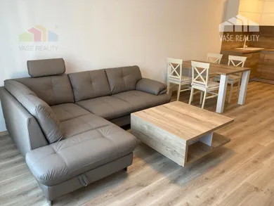 Na prenájom 3-izbový byt, 70 m², Nitra, Horný Palánok