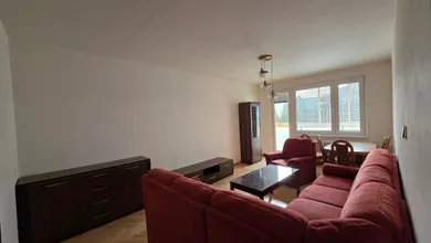 Mieszkania na wynajem, 3-pokojowe, Považská Bystrica · €500