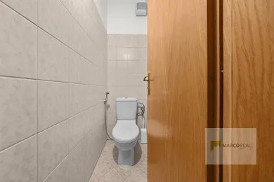 Na predaj 1-izbový byt, 36 m², Bratislava-Karlova Ves, Majerníkova