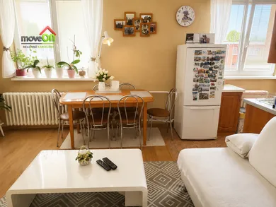 Na predaj 3-izbový byt, 52 m², Levice, Na lúkach