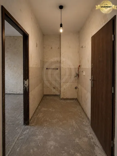 Na predaj 1-izbový byt, 39 m², Bratislava-Vrakuňa, Stavbárska