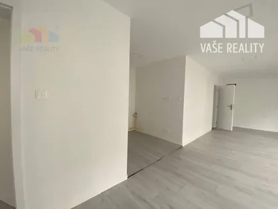Na prenájom objekt, 52 m², Povazska Bystrica