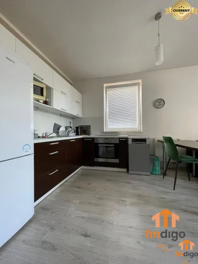 Mieszkania na wynajem, 2-pokojowe, Nitra · €650