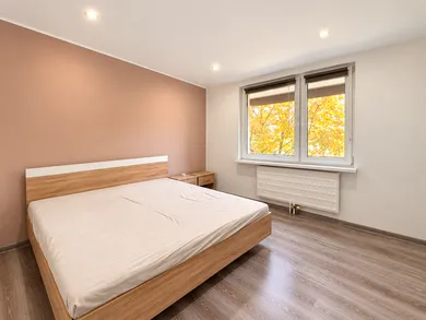 Mieszkania na sprzedaż, 4-pokojowe, Martin · €183 900