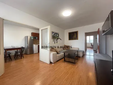 Kiadó lakások, 3-szobás, Košice-Staré Mesto · €870