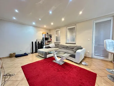 Na predaj 3-izbový dom, 81 m², Petofi Sandor