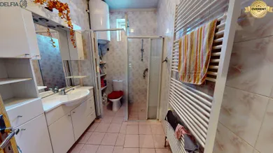 Na predaj 4-izbový dom, 200 m², Veľké Úľany