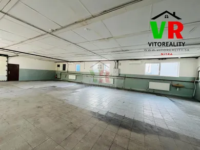 Na prenájom objekt, 244 m², Lehota, Hlavná
