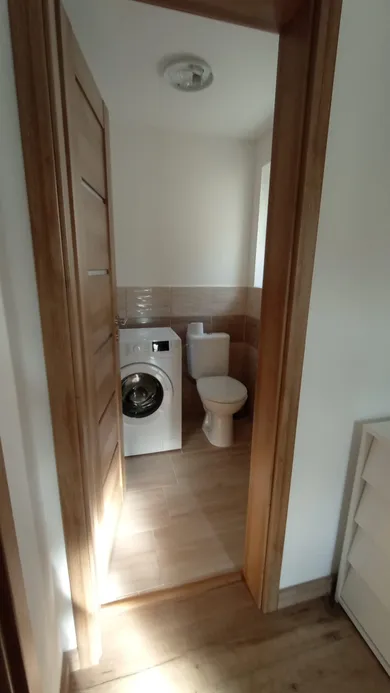 Na prenájom 3-izbový dom, 500 m², Tesárske Mlyňany